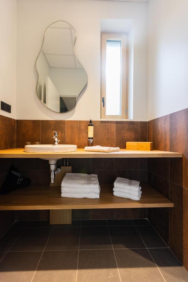 Hotel - Lodges De Lemptegy Saint-Ours  Esterno foto
